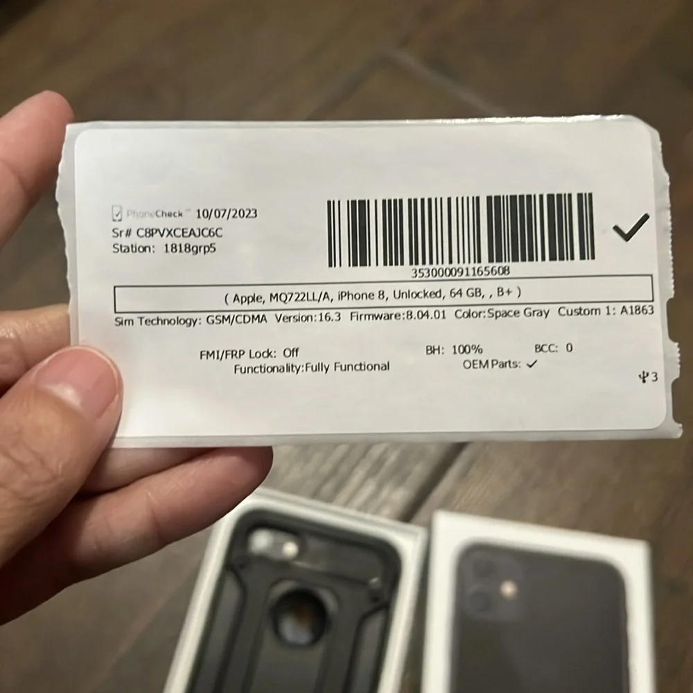 Apple iPhone 8 Unlocked Space Gray 64GB